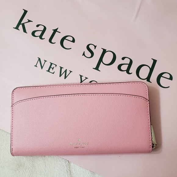 ♠️ Kate Spade Wallet♠️ - Picture 3 of 10